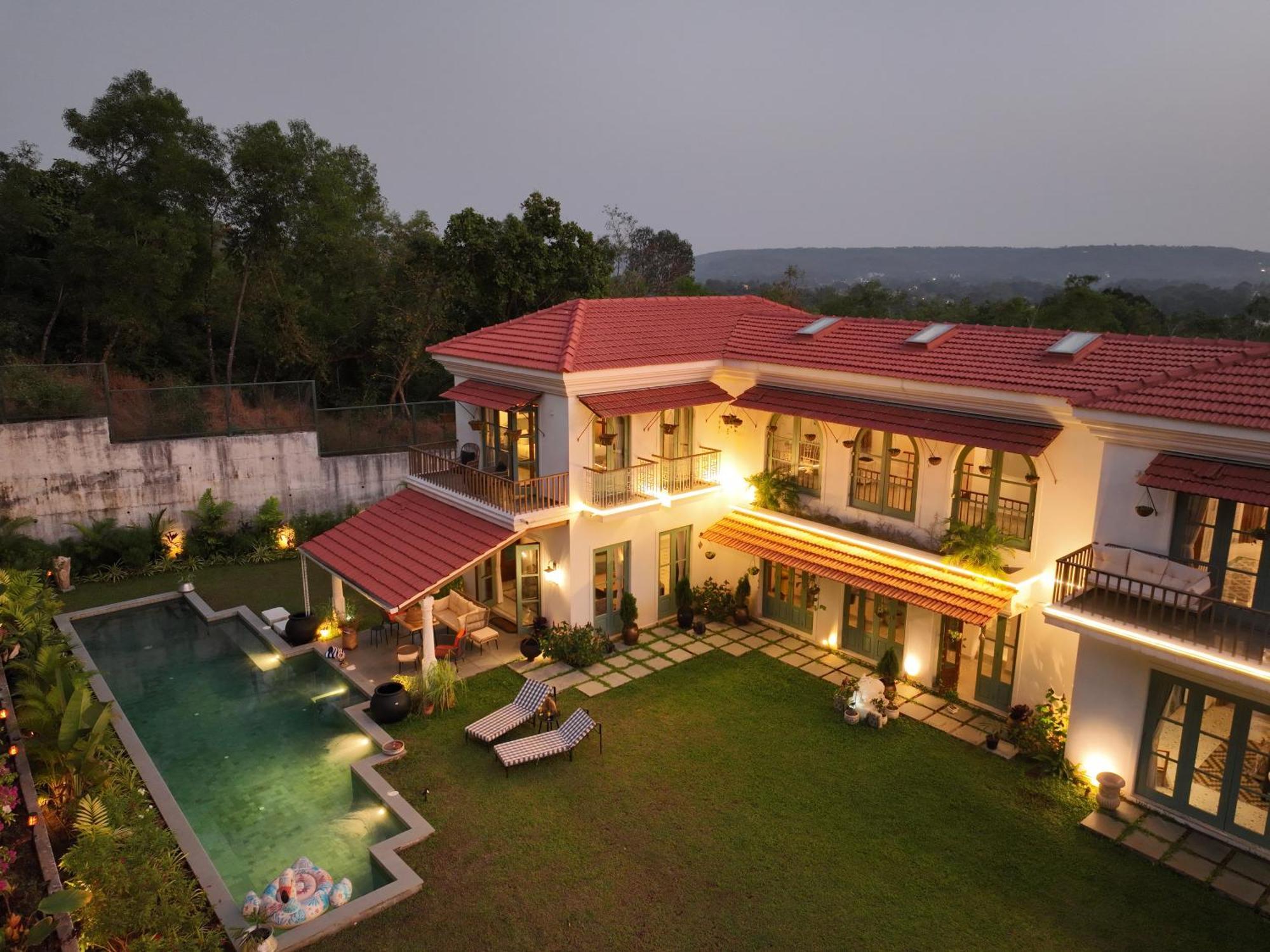 ヴァガトール Casa Azul- Luxury 4Bhk Assagao With Private Poolヴィラ エクステリア 写真